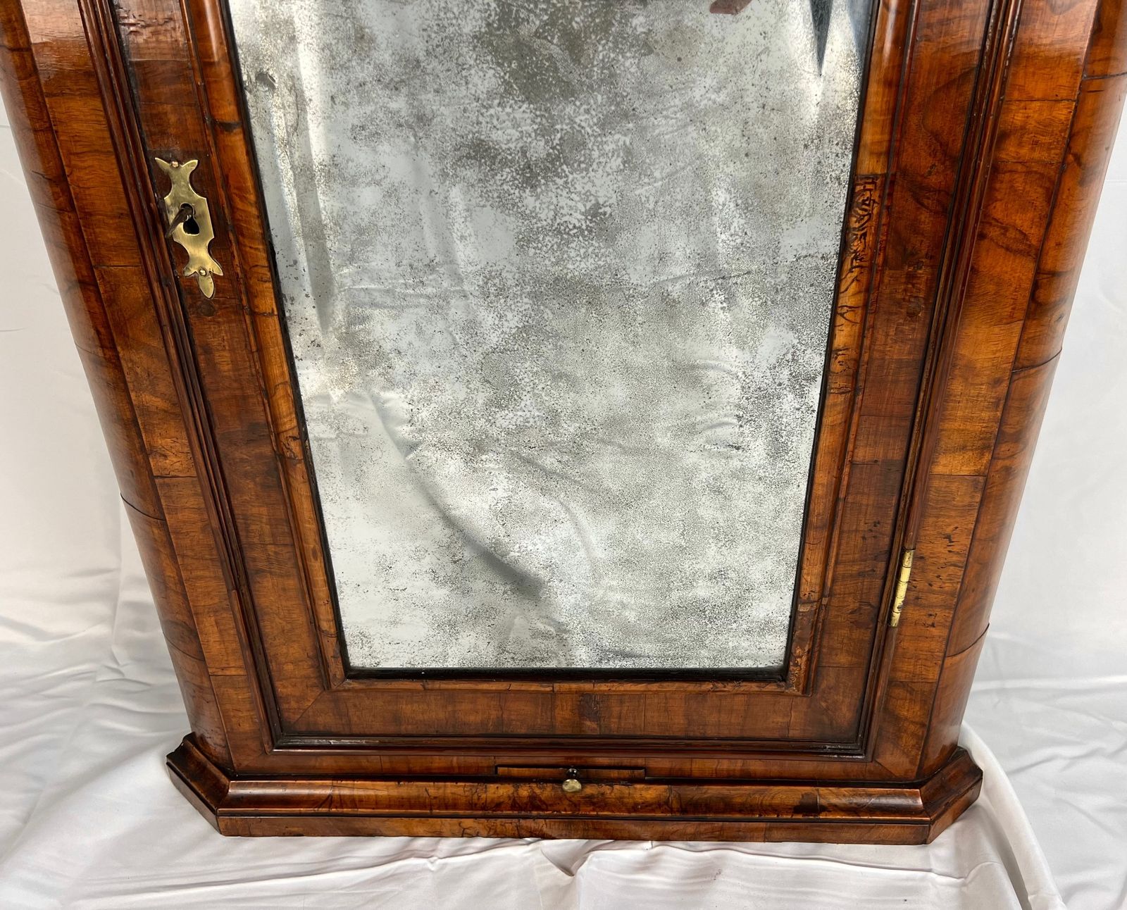 Queen Anne Walnut Wall Hanging Corner Cupboard With Mirror photo 2250.0
