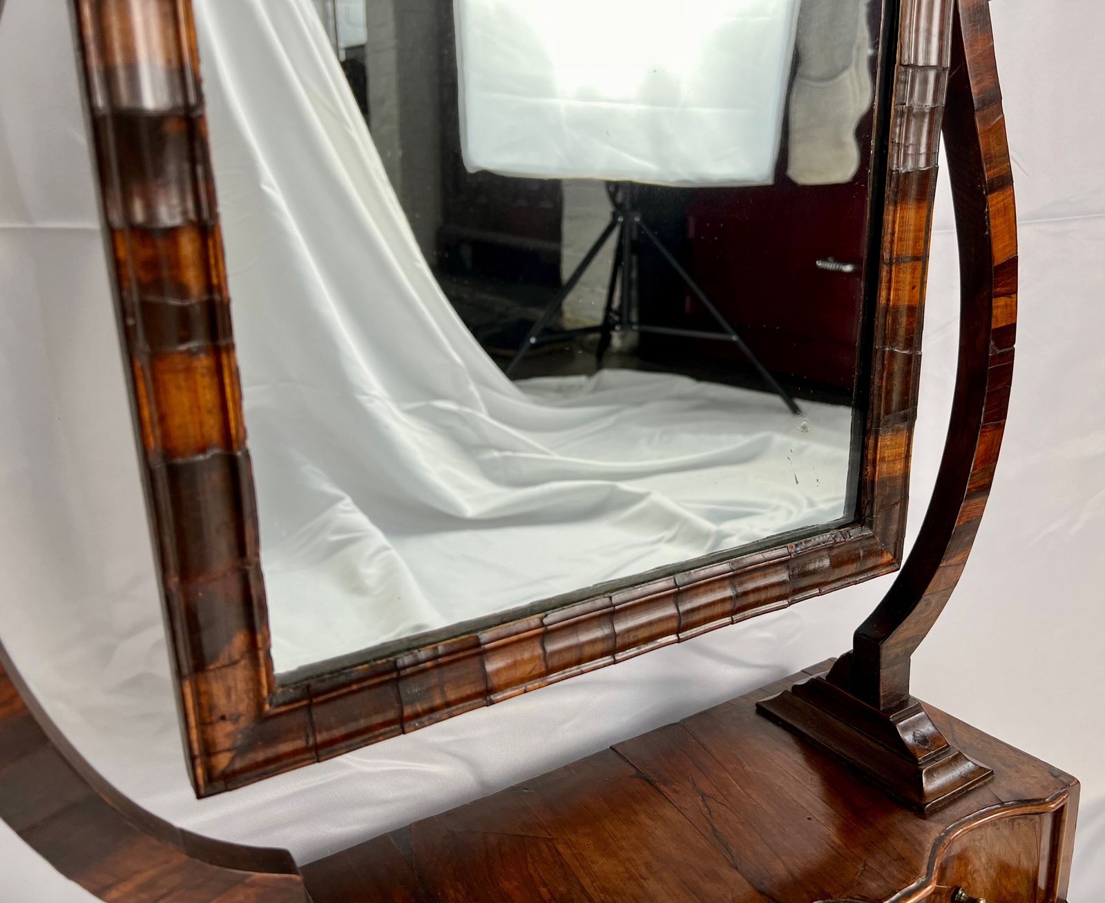 Home Decor Queen Anne Walnut And Laburnum Dressing Table/ Toilet Mirror photo