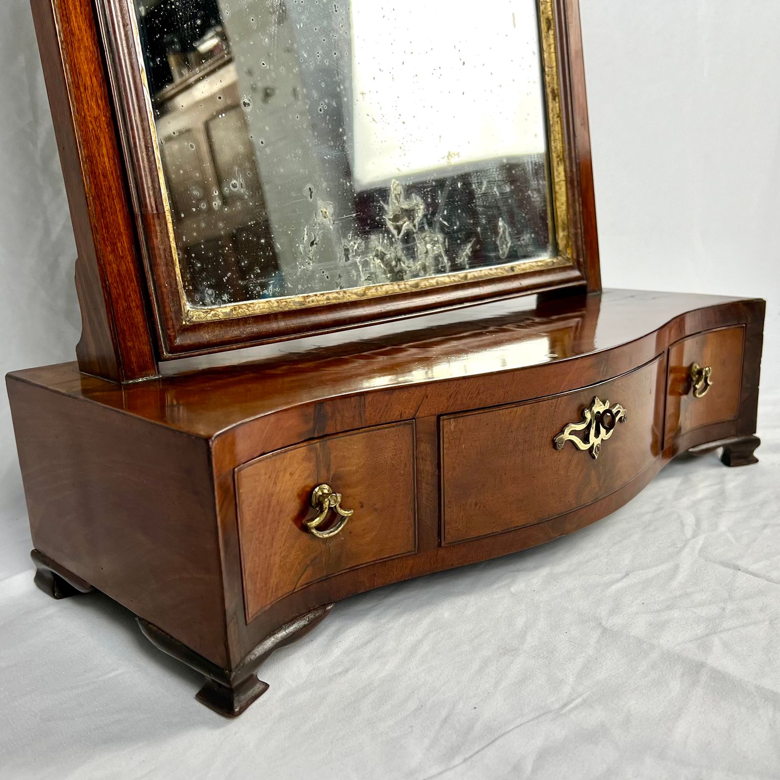 Georgian Mahogany Serpentine Toilet Mirror photo vintage