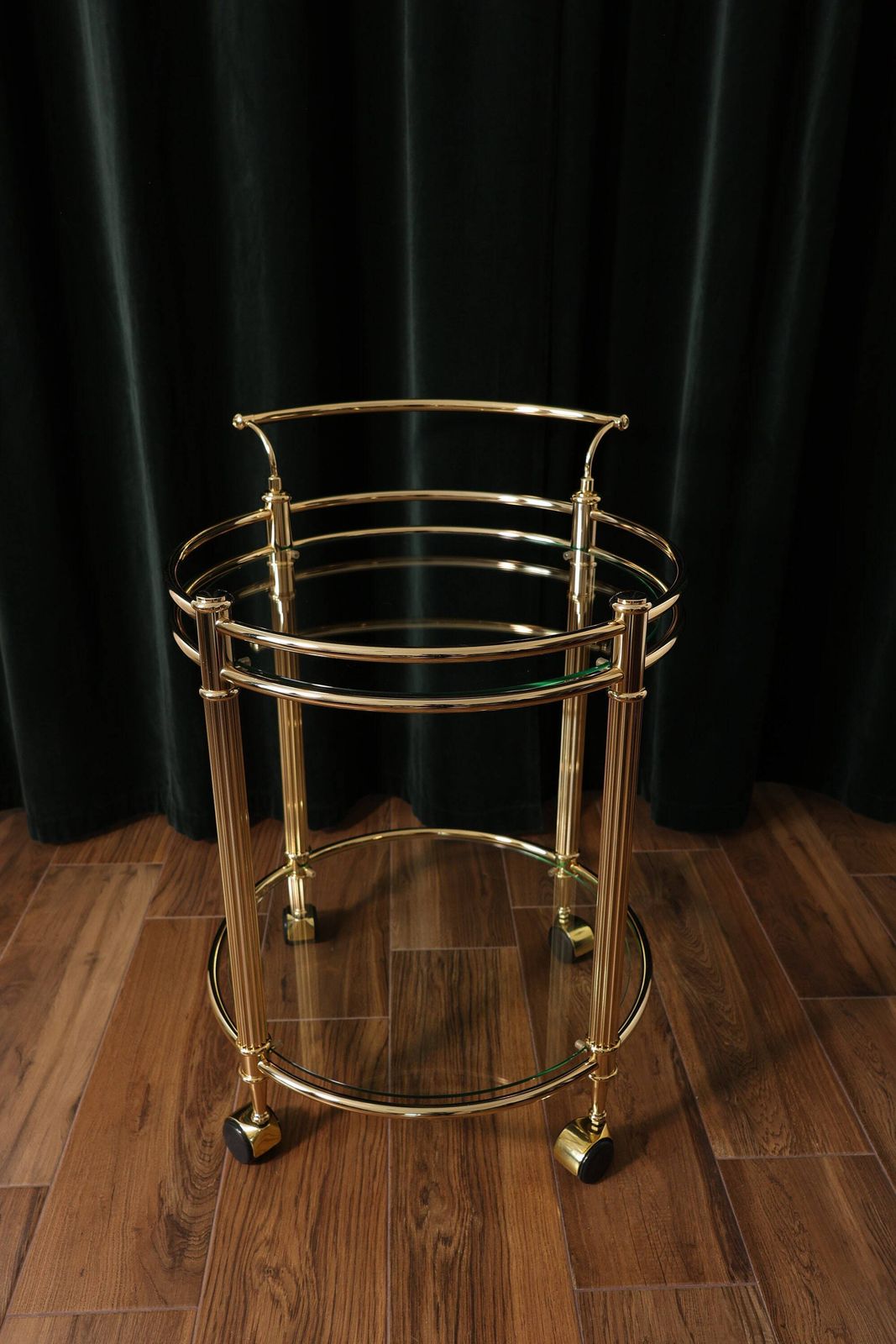 Luxury Vintage Gold Round Bar Cart With Glass Shelves For Home Entertainment Stylish Serving Trolley With Wheels For Drinks Cocktail Parties photo buy