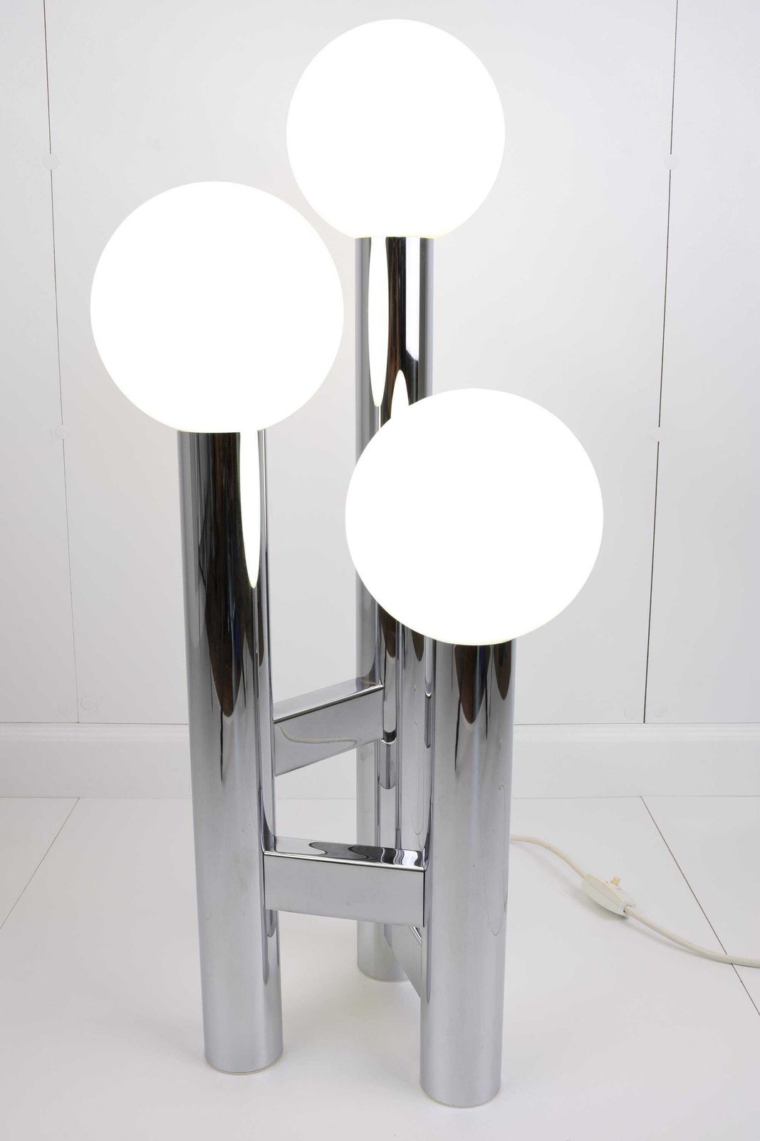 Unique Vintage German Mid Century Modern Table Lamp | 1970s Space Age Chrome Desk Lamp | Retro Globe Lamp With Three Opal Glass Spheres photo Lighting