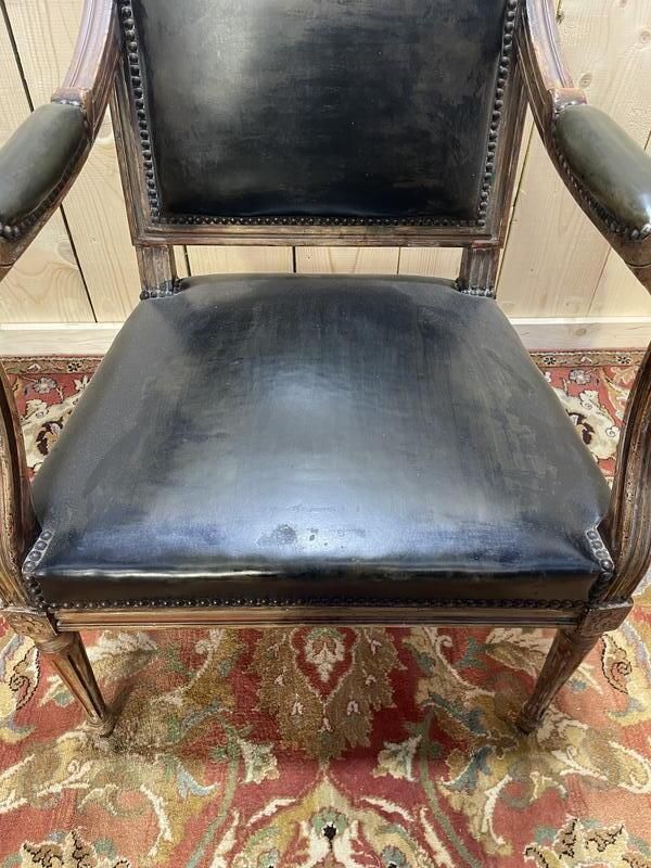 Fauteuil De Bureau De Style Louis XVI En Cuir Noir Et Doré photo for sale