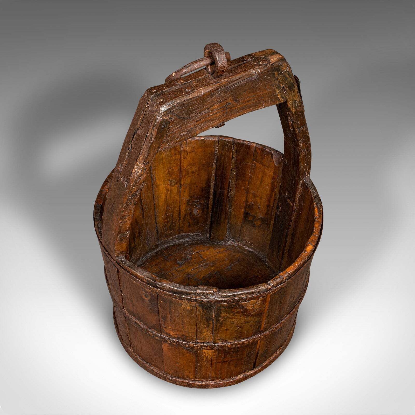 Large Antique Country Garden Well Bucket, English, Planter, Georgian, Fuel Store photo vinterior