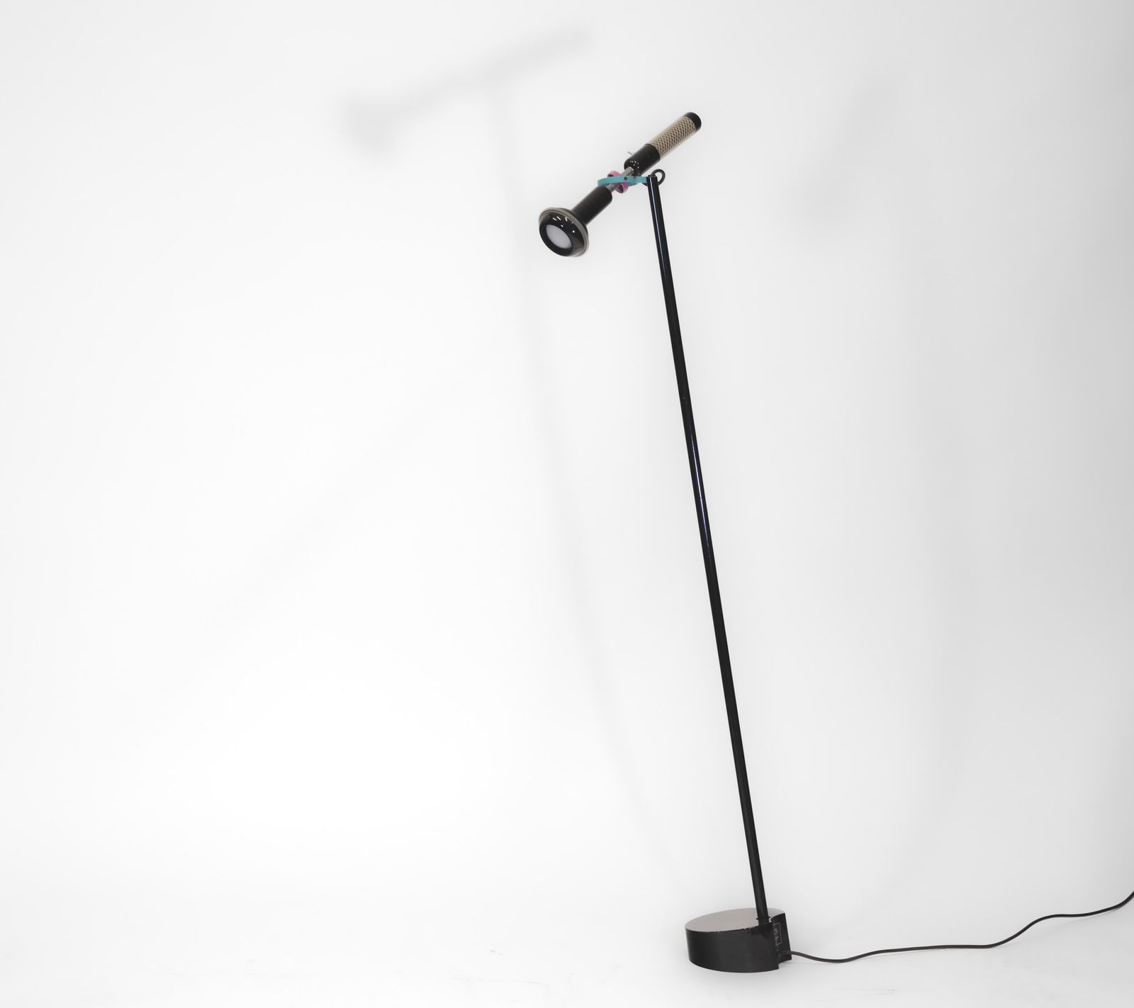 Postmodern Black Grip Floor Lamp By Achille Castiglioni For Flos, Italy 1980s photo 1525.0