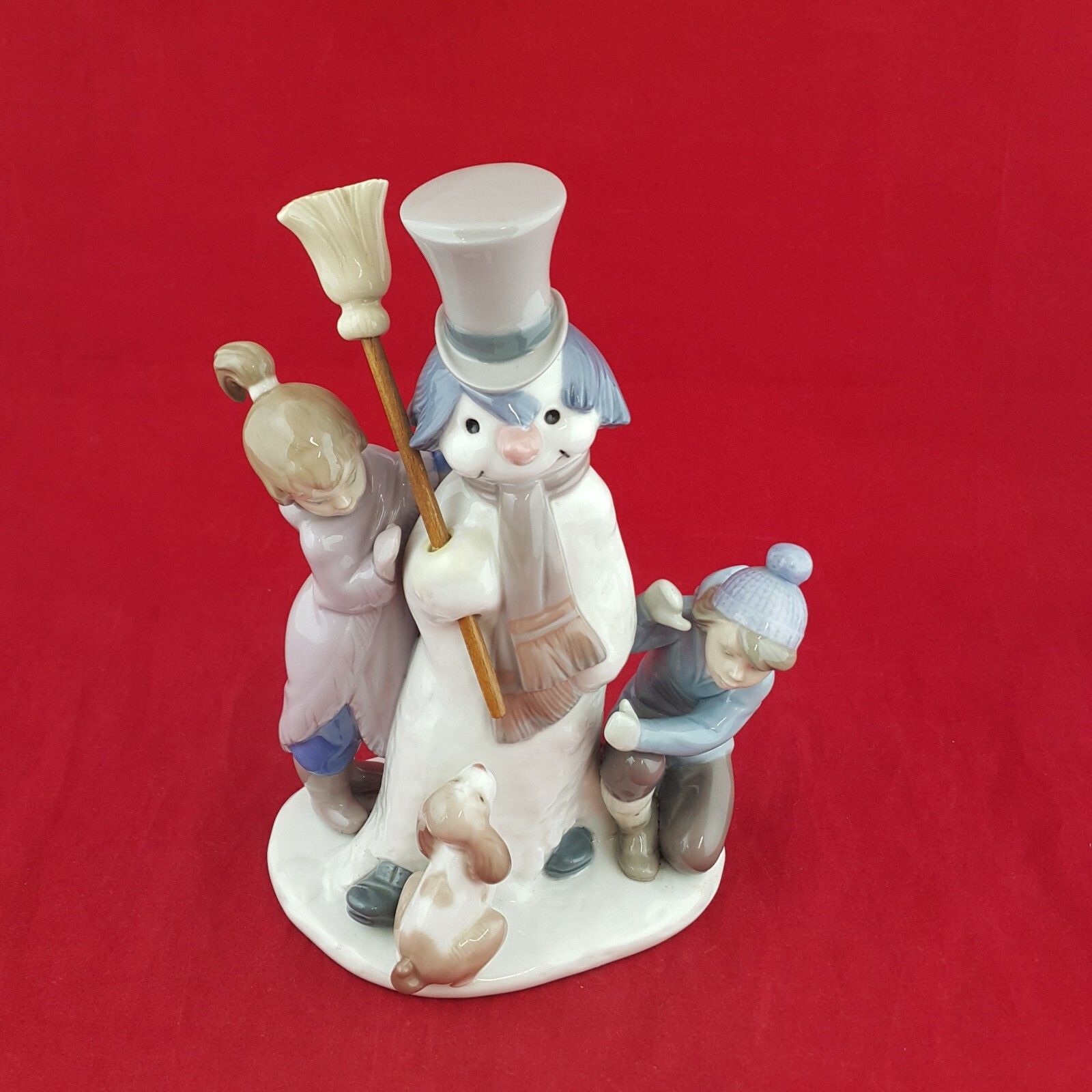 photo furniture Lladro Nao Figurine 5713  The Snowman Porcelain Collectible 6111 L/N