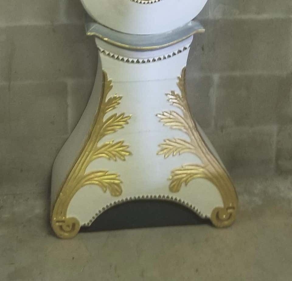 Swedish Mora Clock Antique White Grey Fryksdall Carved Hood Detail, Early 1800s photo 2500.0