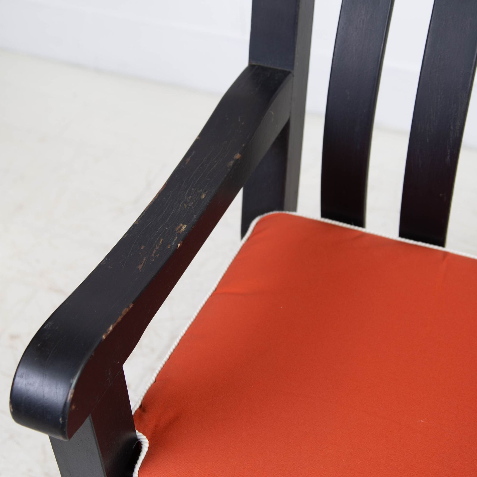 photo furniture Set Of 6 Quality Painted Teak Garden Chairs