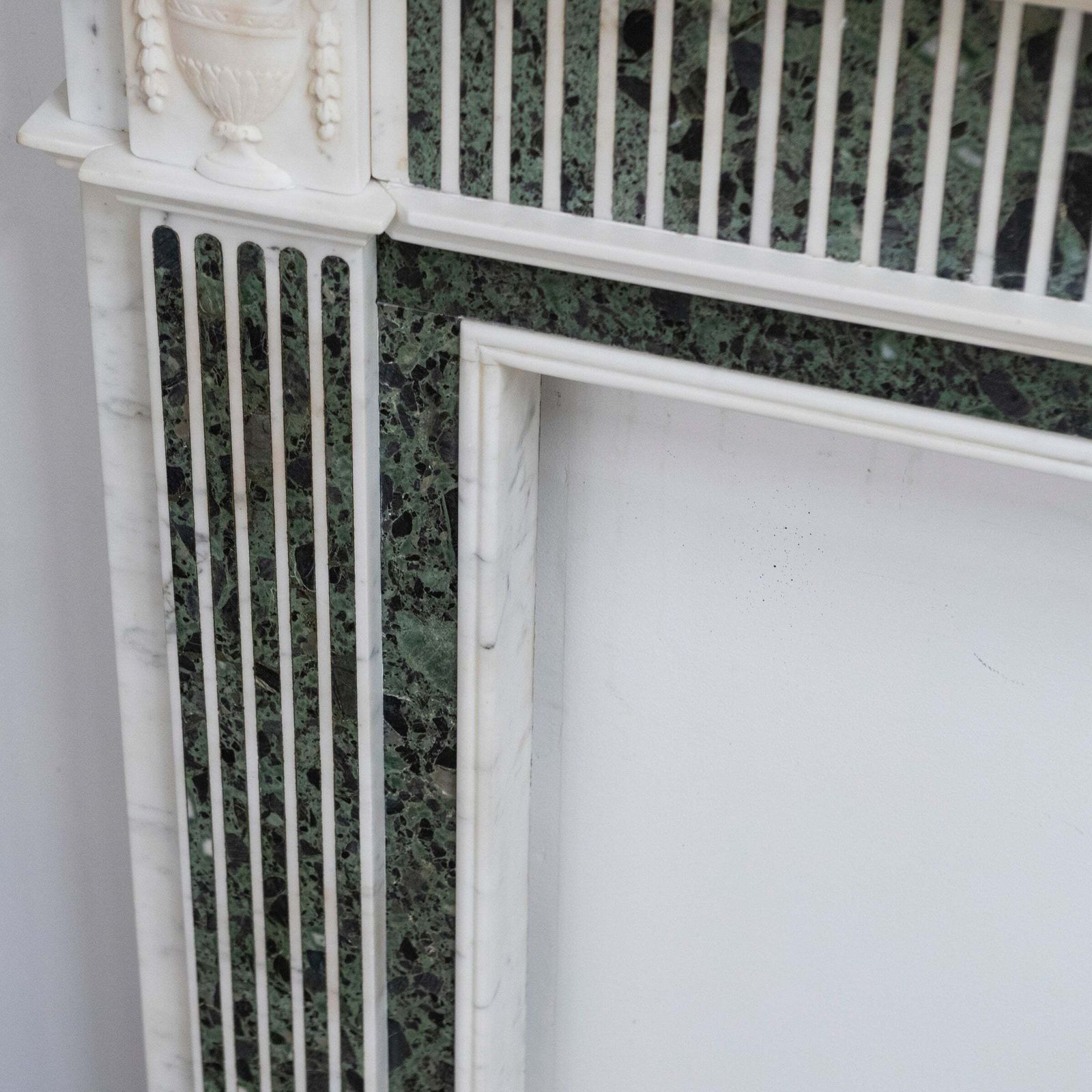 photo vintage Reclaimed Georgian Style Statuary & Verde Marble Surround (Pair Available)