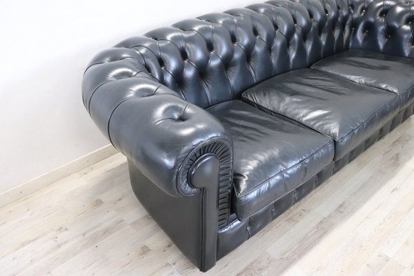 photo vinterior Set Of Sofa And Armchair In Black Leather, 1980s
