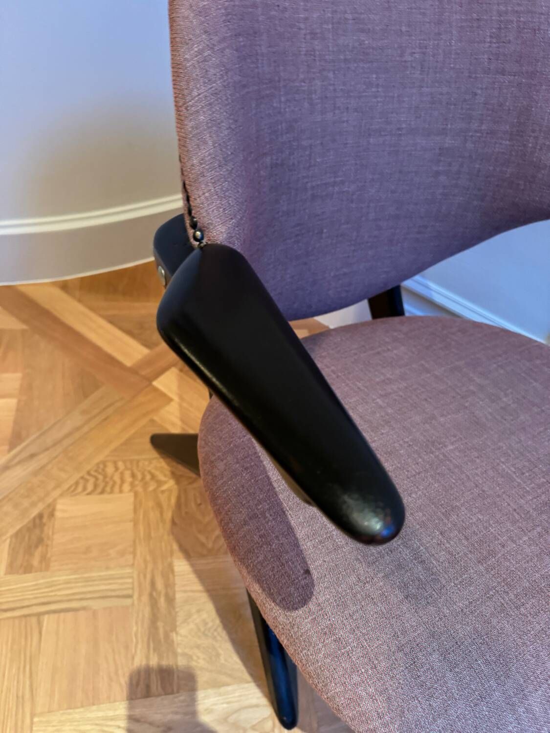 photo furniture Pair Of Louis Van Teeffelen Armchairs For Webe