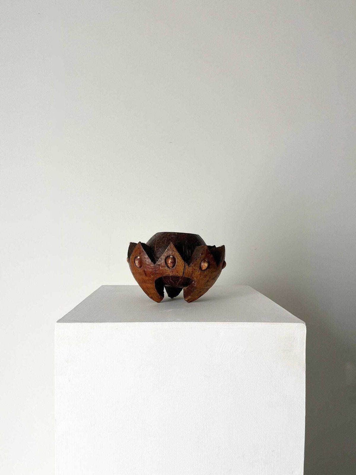 Carved Coconut Shell Bowl Sculpture With Shell Decoration And Zig Zag Profile Design photo for sale