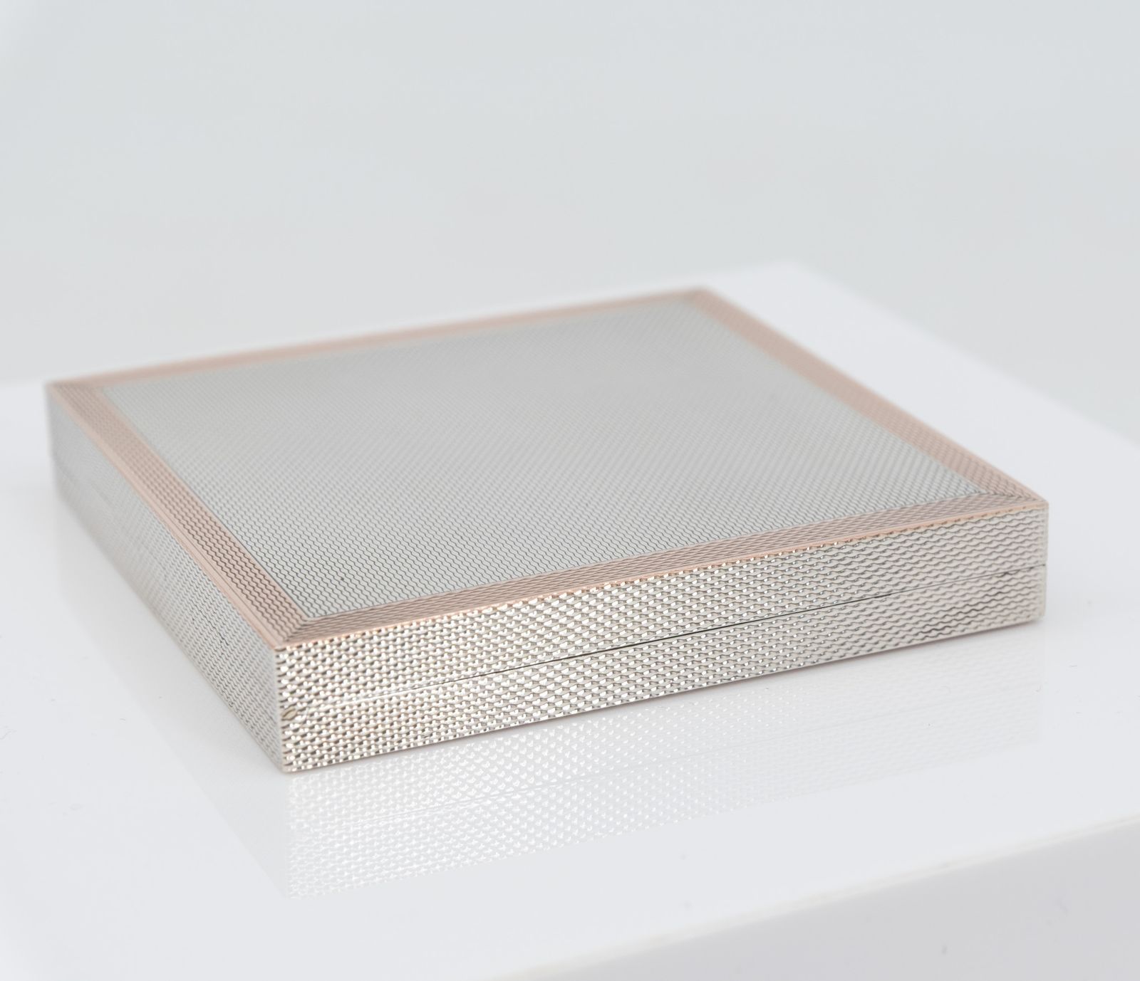 Home Decor Elizabeth II Sterling Silver & Rose Gold Compact By Garrard And Co Hallmarked 1956 Mid Century photo