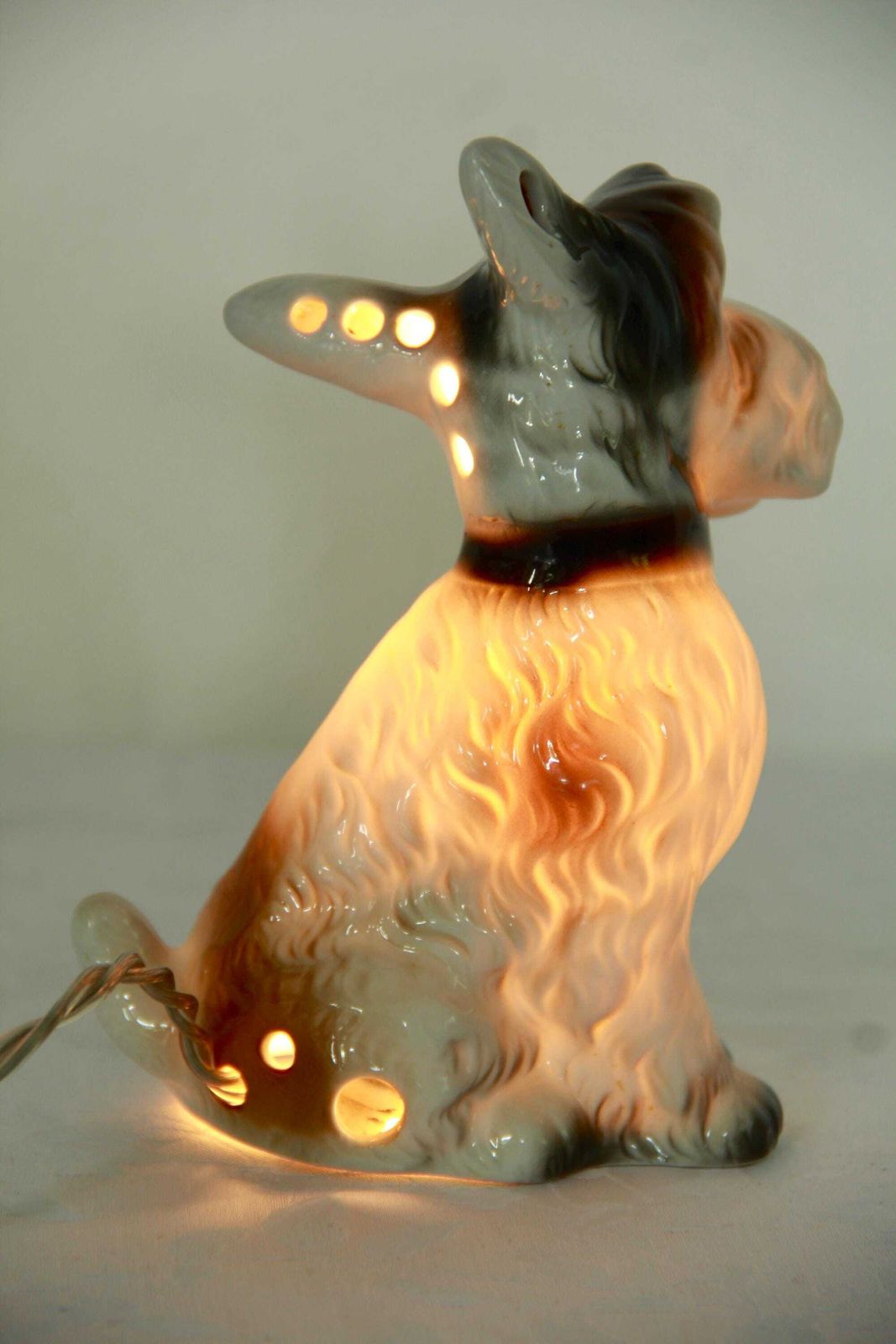 photo furniture Billy, Scottish Terrier Porcelain Table Lamp, Italy, 1930s