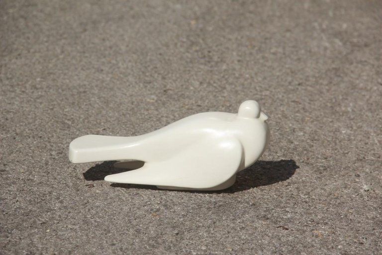 Porcelain Stonewar Stylized Pigeon Italian Production Studiolinea Com 1970 White photo vinterior