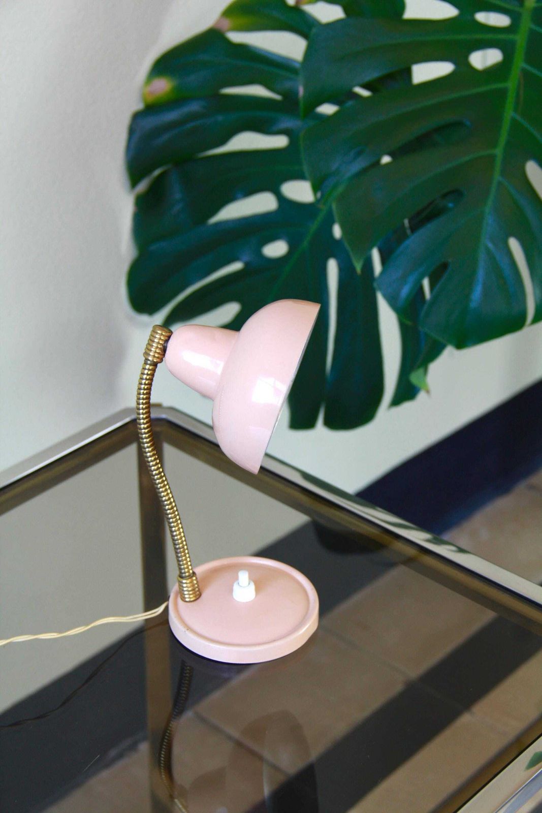 Rosita, Mid Century Industrial Pink Desk Lamp By F.A.L.C.A, Italy, 1960s photo for sale