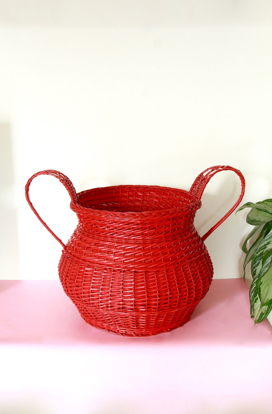 Cestone, Vintage Large Red Rattan And Wicker Basket, Italy, 1960s photo Home Decor