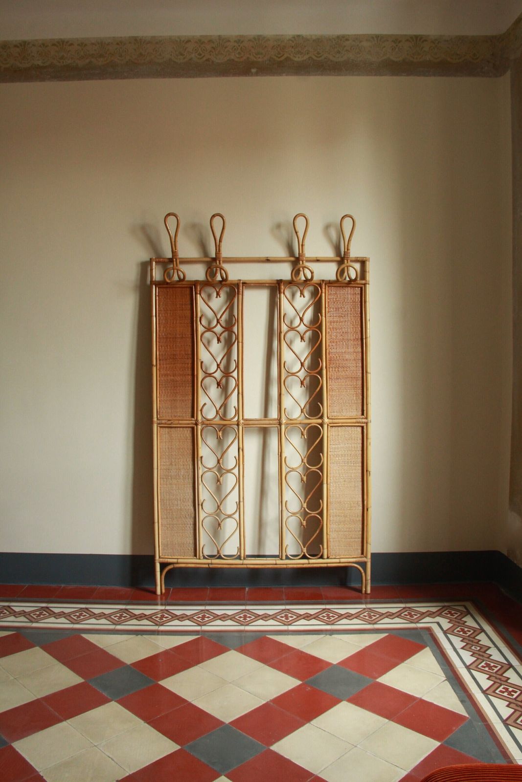 Gianni, Mid Century Entryway Wall Coat Rack, Italy, 1960s