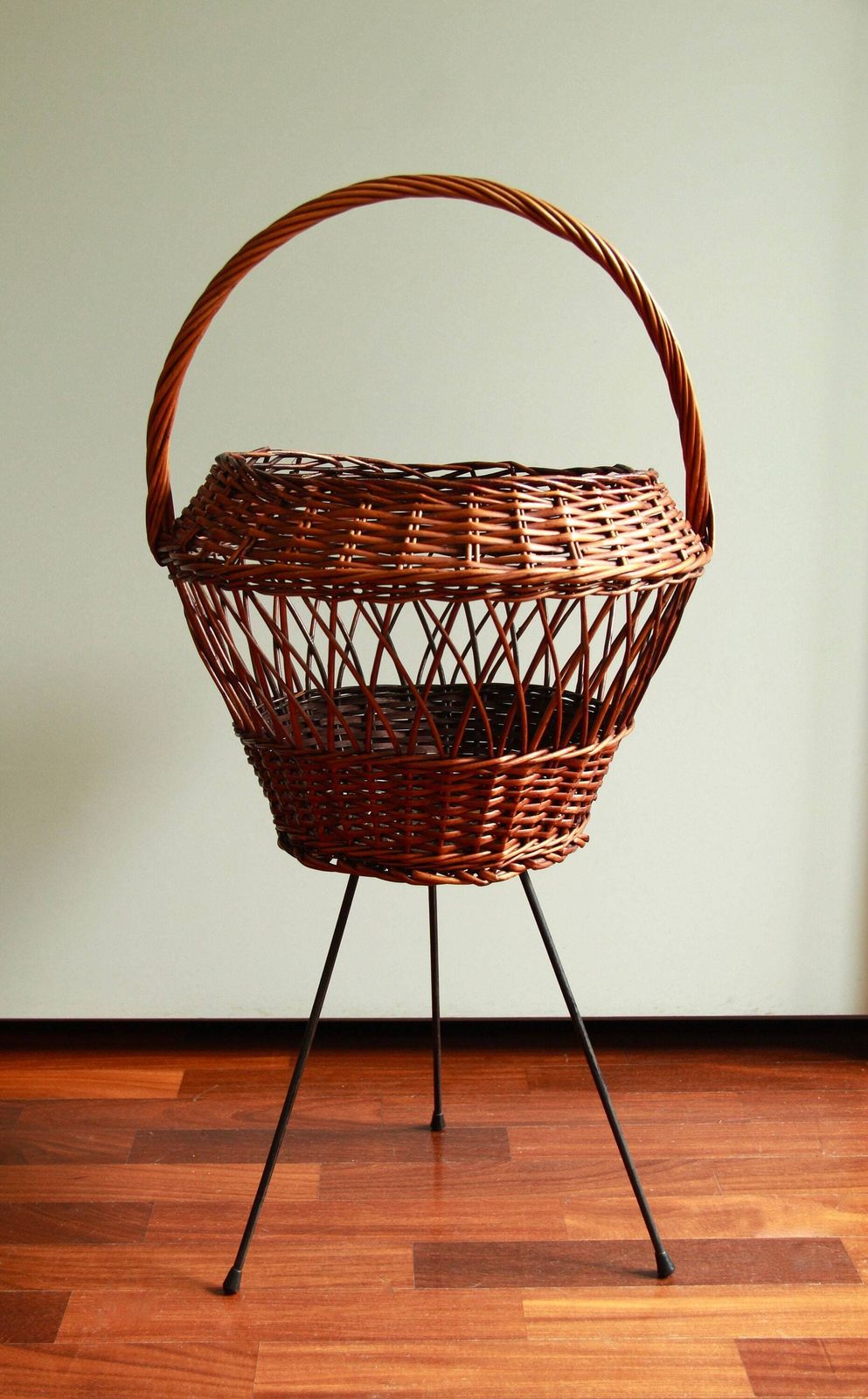 Flora, Wicker Plant Stand, Italy, 50's photo 144.0