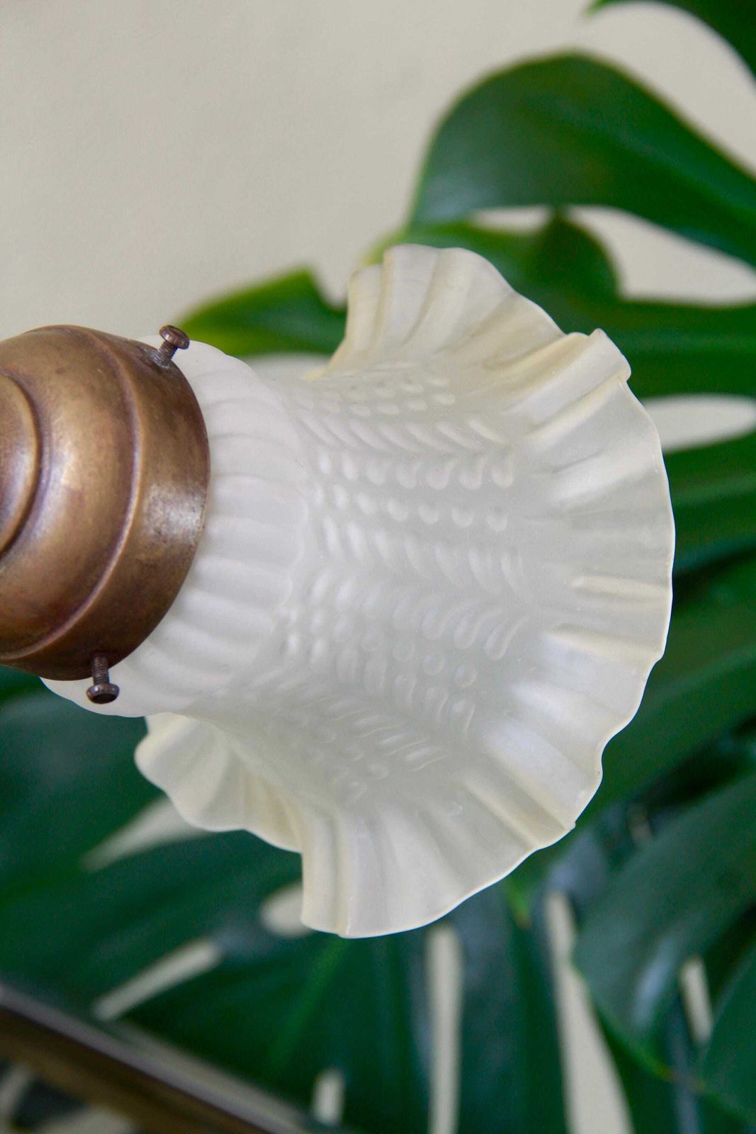 Tulipano, Vintage Art Nouveau Style Table Lamp, Italy, 1980s photo 157.0