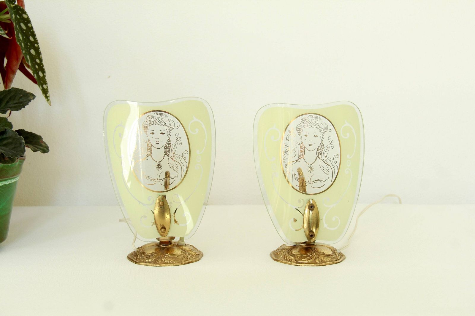 Terese, Mid Century Bedside Table Lamps, Set Of 2, Italy, 1950s photo furniture