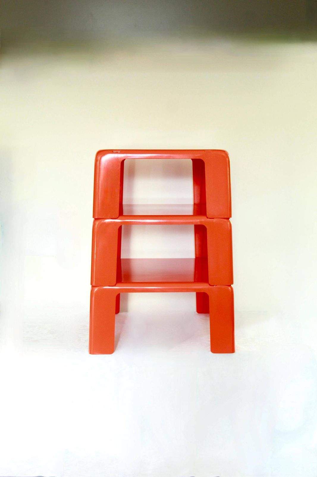 4 Gatti, Vintage Space Age Stackable Tables By Mario Bellini For C&B, Set Of 3, Italy, 1967