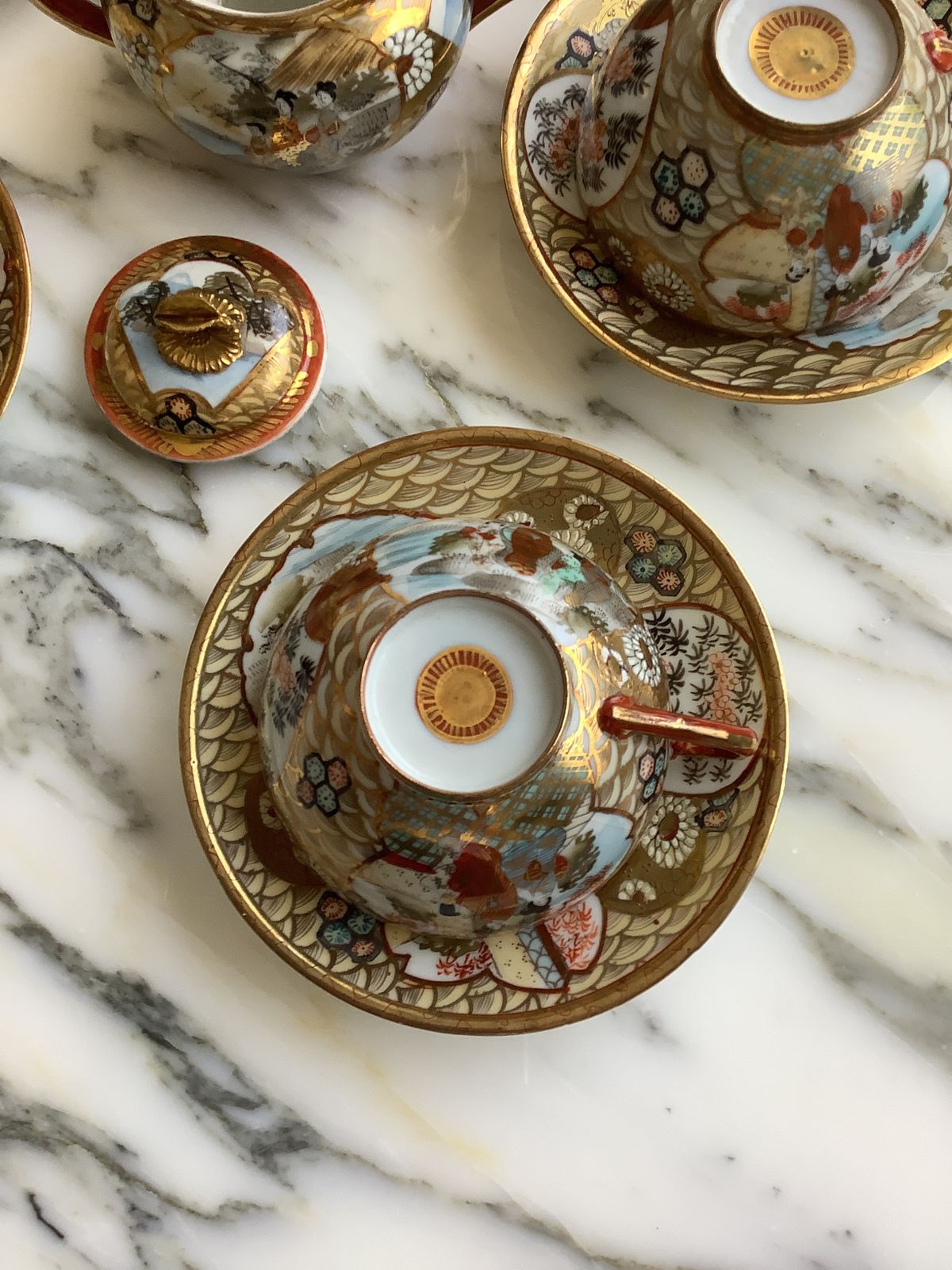 Beautiful Japanese Eggshell Porcelain Tea Set photo vinterior