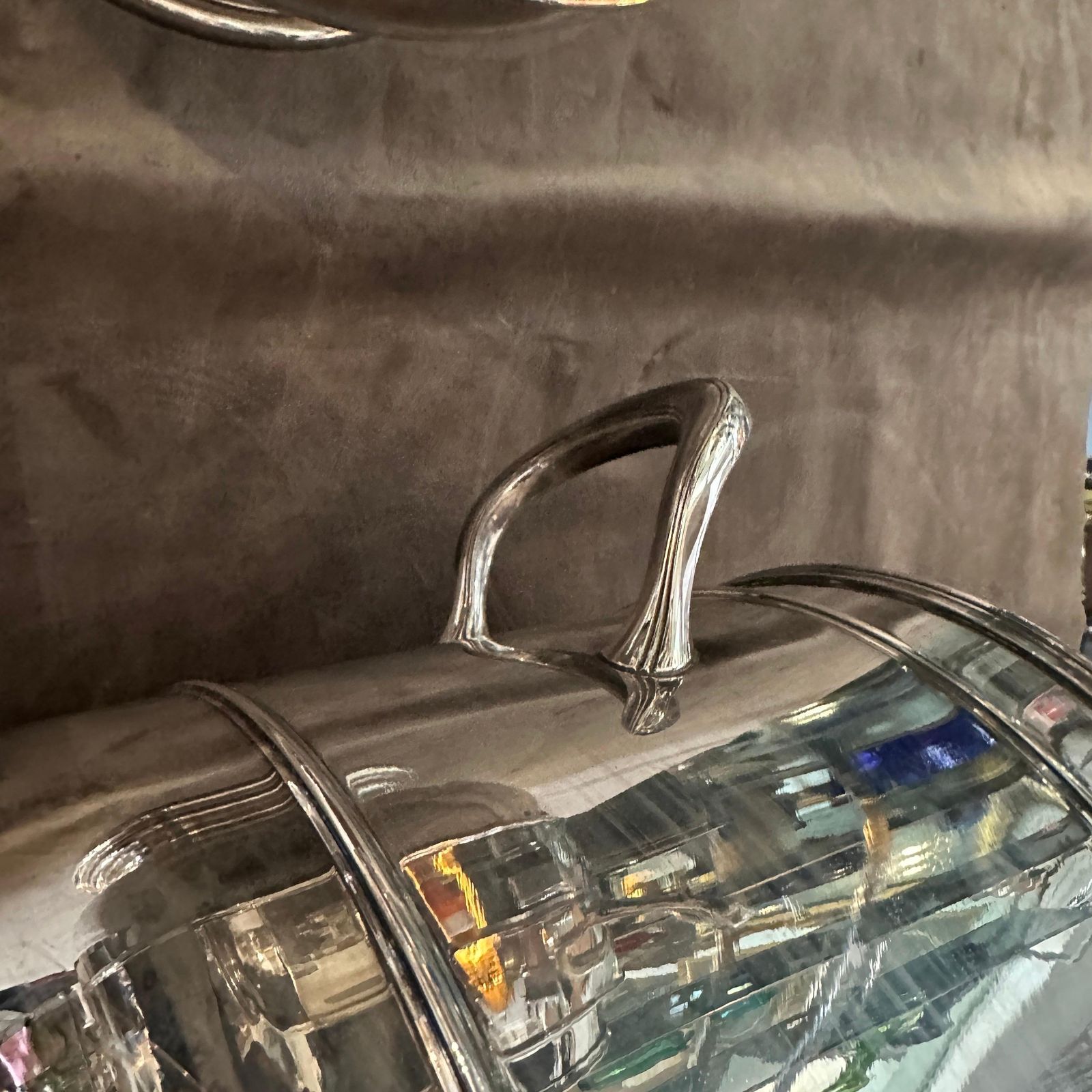 884.0 A Pair Of 1970s High Quality Modern Silver Plated Wine Coolers By Sant'andrea photo