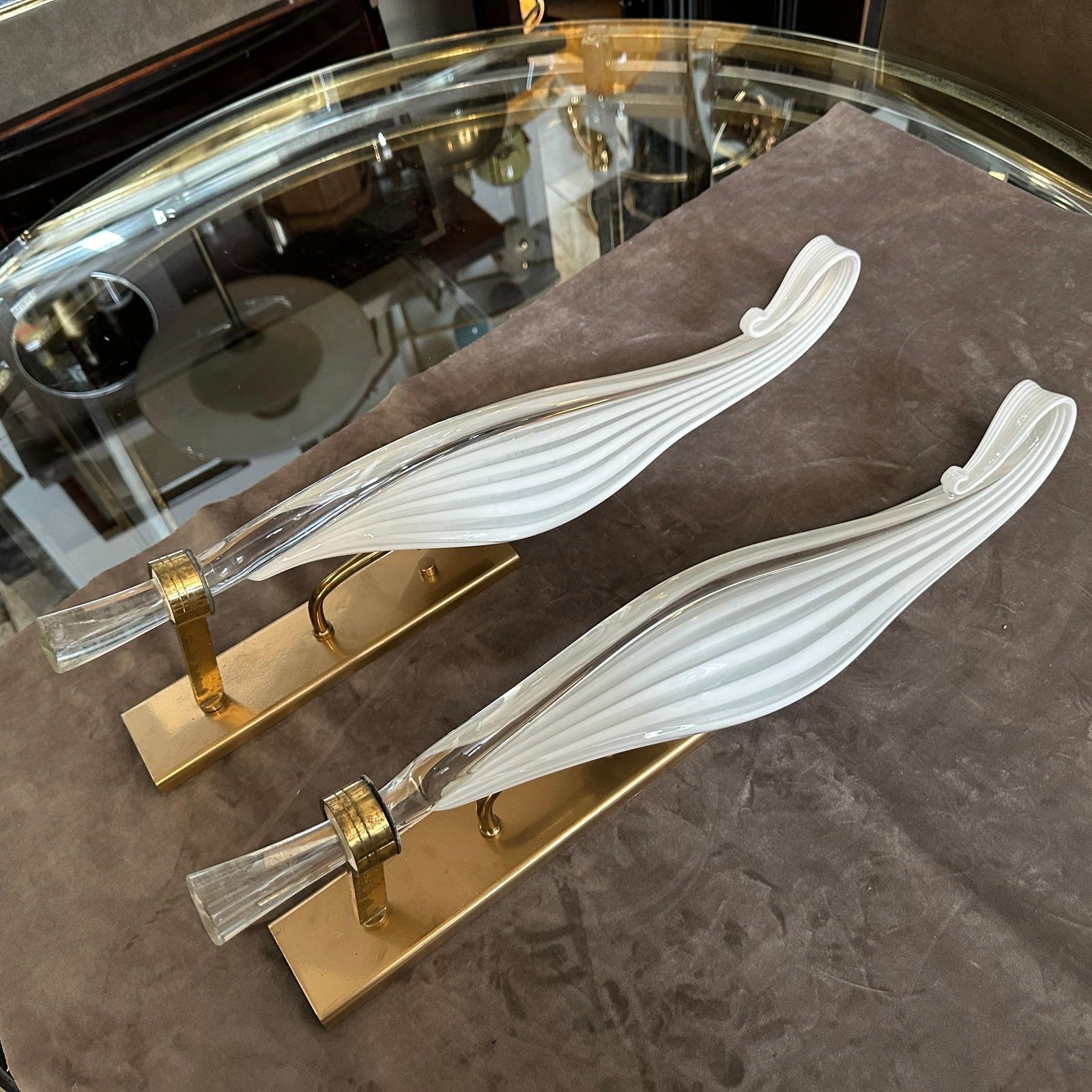 photo vinterior A Pair Of 1970s Mid Century Modern Murano Glass Huge Wall Sconces By Franco Luce