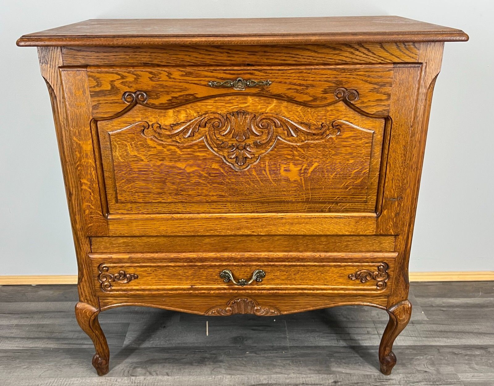 French Oak Cabinet Sideboard Cupboard Side Table  Drawer  Louis Style – Lot 3779 photo furniture