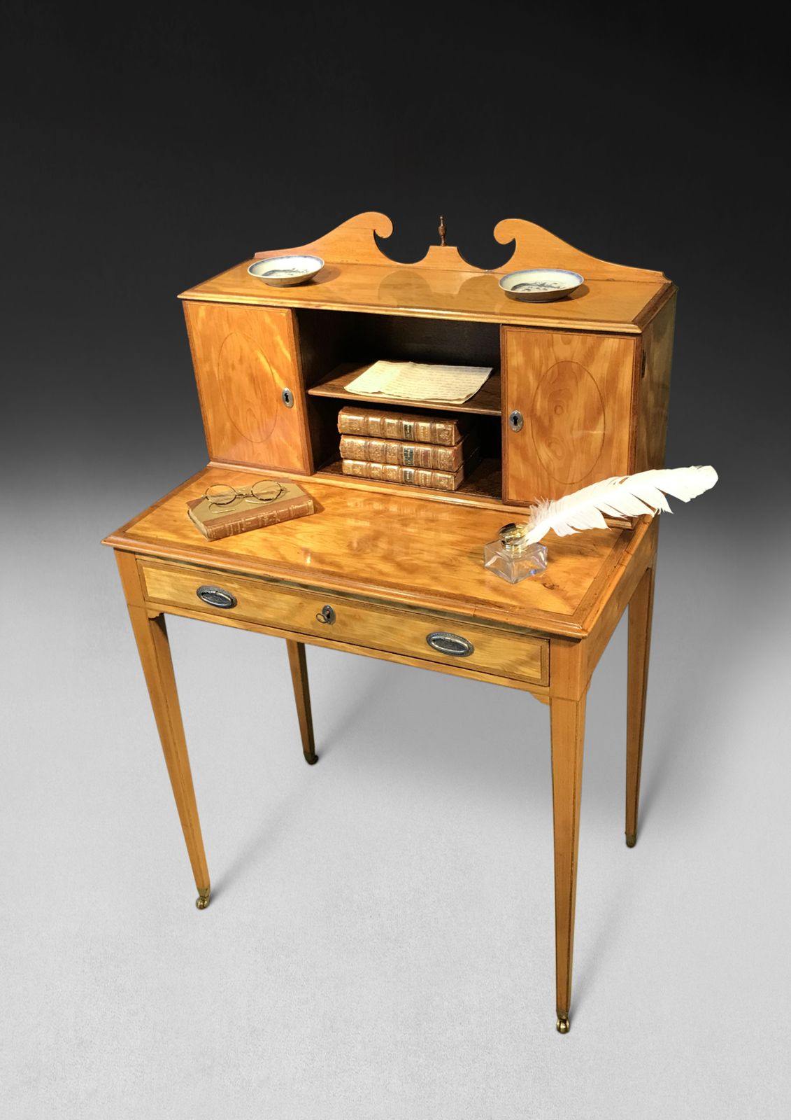 A Fine And Rare Sheraton Period Satinwood Bonheur Du Jour