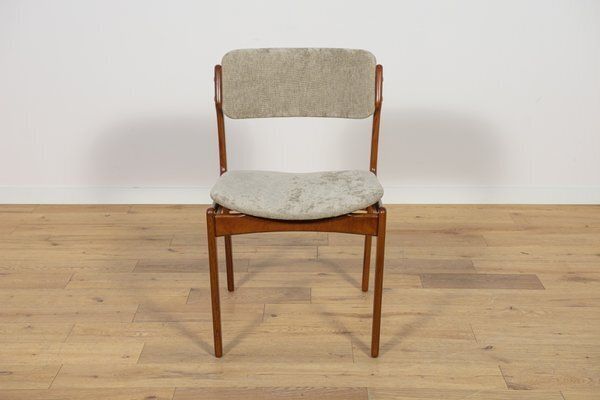 Mid Century Model 49 Dining Chairs In Teak By Erik Buch For Odense Machine Gunning, 1960s, Set Of 8 photo vintage