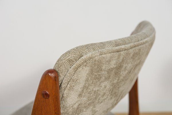 photo vintage Mid Century Model 49 Dining Chairs In Teak By Erik Buch For Odense Machine Gunning, 1960s, Set Of 8