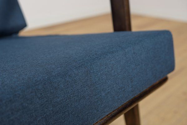 photo vintage Model 300 139 Chair From Swarzędz Furniture Factory, 1960s