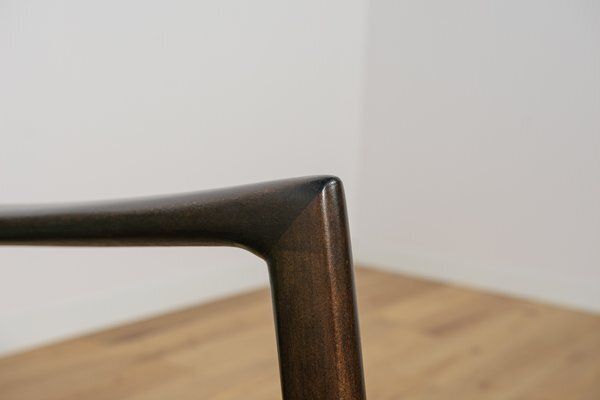 photo furniture Set Of Model 300 139 Chairs From Swarzędz Furniture Factory, 1960s