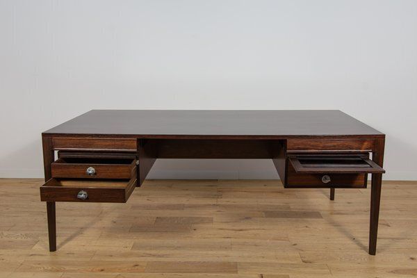 Furniture Mid Century Modern Rosewood Freestanding Desk By Finn Juhl For France And Son, 1960s photo