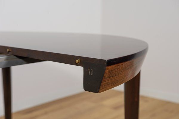 Furniture Mid Century Round Rosewood Dining Table Model 71 By Severin Hansen For Haslev Møbelsnedkeri, 1960s photo