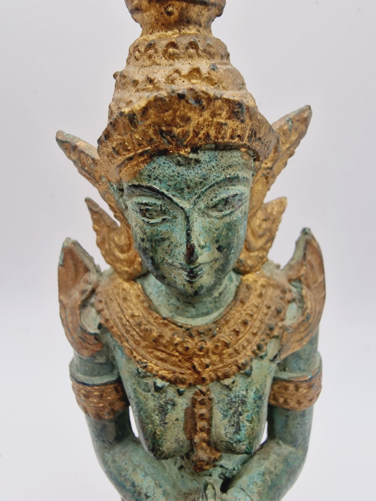 Home Decor Vintage Bronze Thai Female Temple Guardian In Prayer Figurine photo