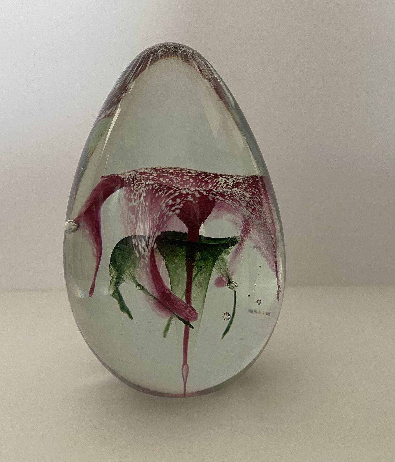 Paul Critchley, Isle Sculptured Glass, Floral Art Glass Paperweight photo Home Decor