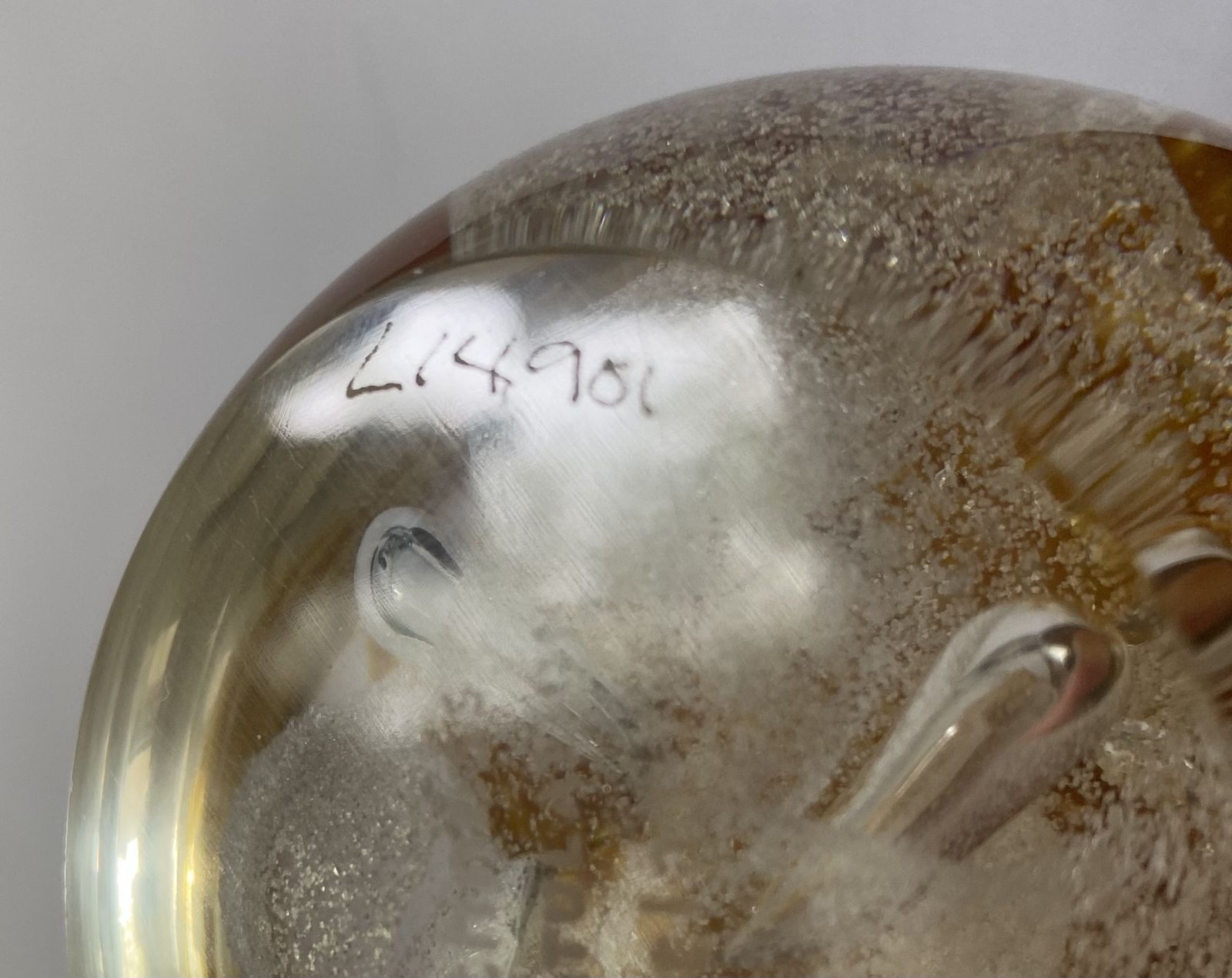 Caithness, ‘Congratulations’, Scottish Art Glass Paperweight By Margot Thompson photo vinterior