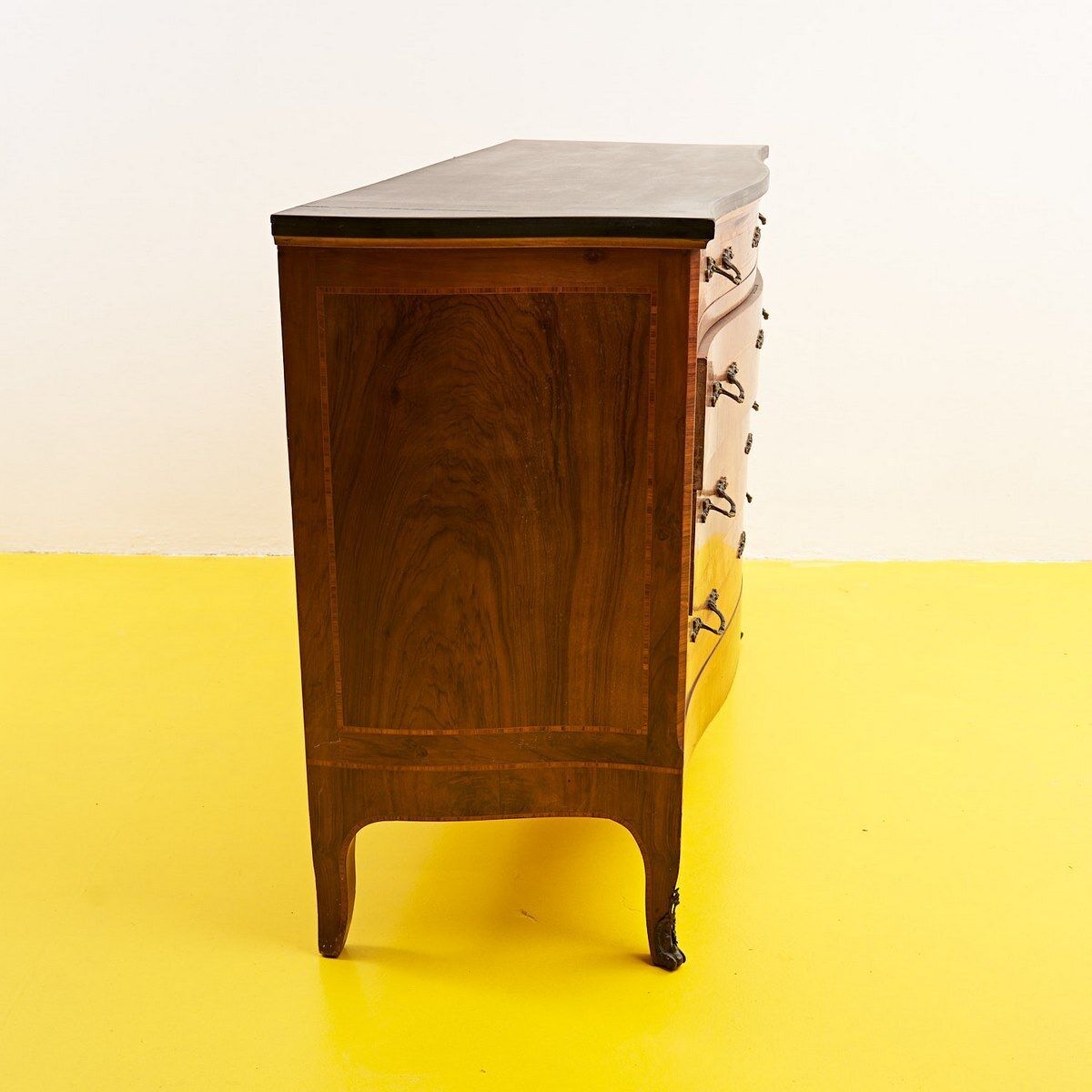 photo for sale Como Mosso Early 900 With Black Top In Louis XV Style