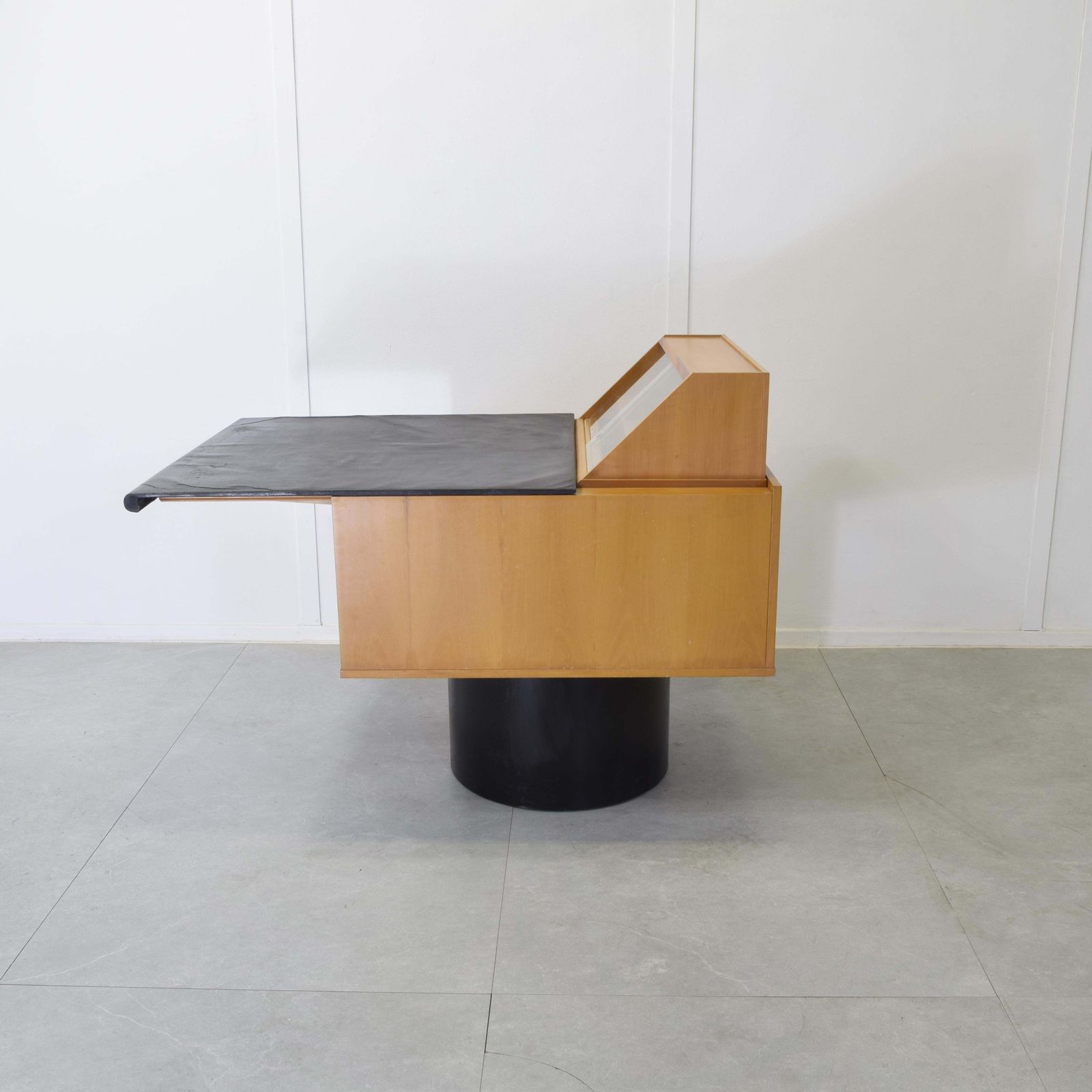 Gianfranco Frattini Desk Sesamo For Bernini 1980s photo 6539.0