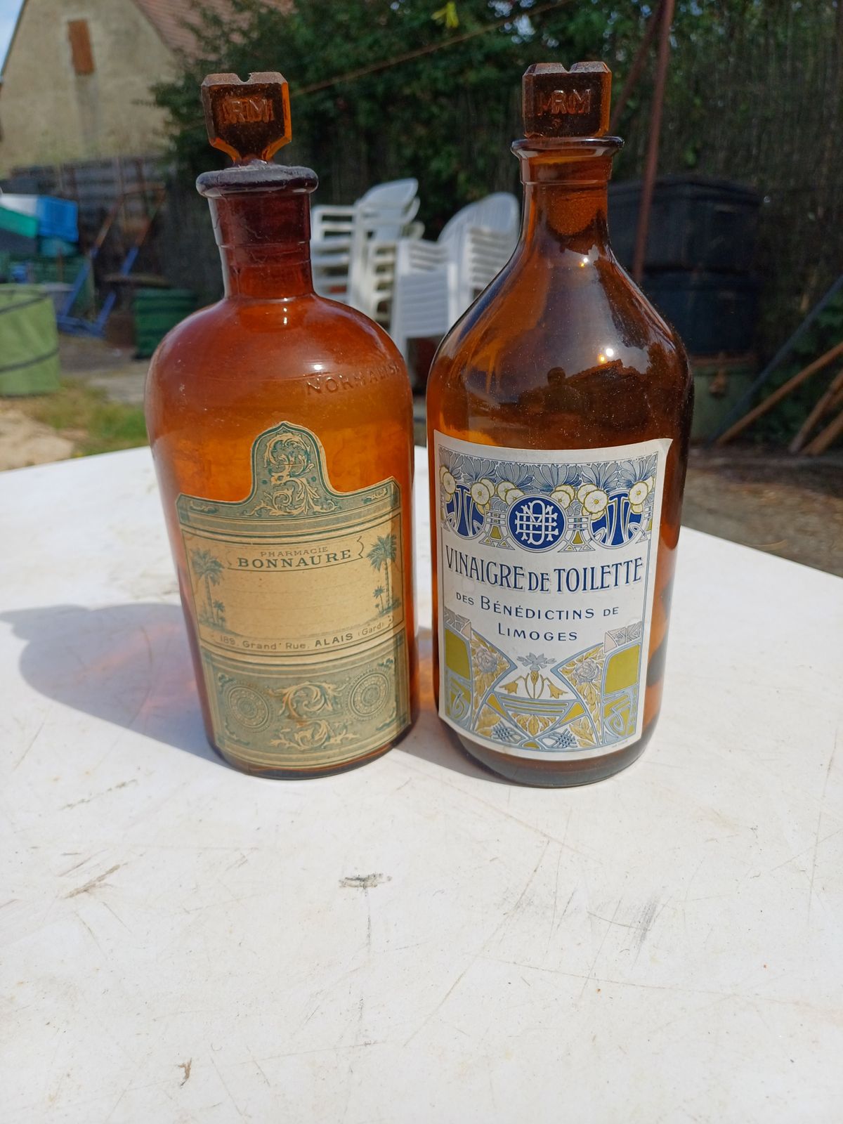 2 Brown Glass Pharmacy Bottles Toilet Vinegar And Pharmacy Bonnaure