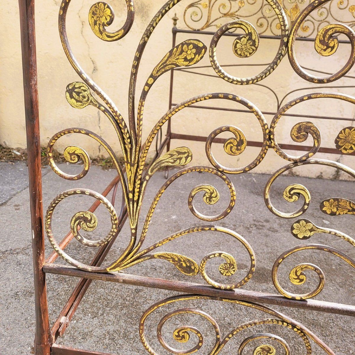 photo furniture Genoese Bed In Painted Iron, Width 145cm, Early 19th Century