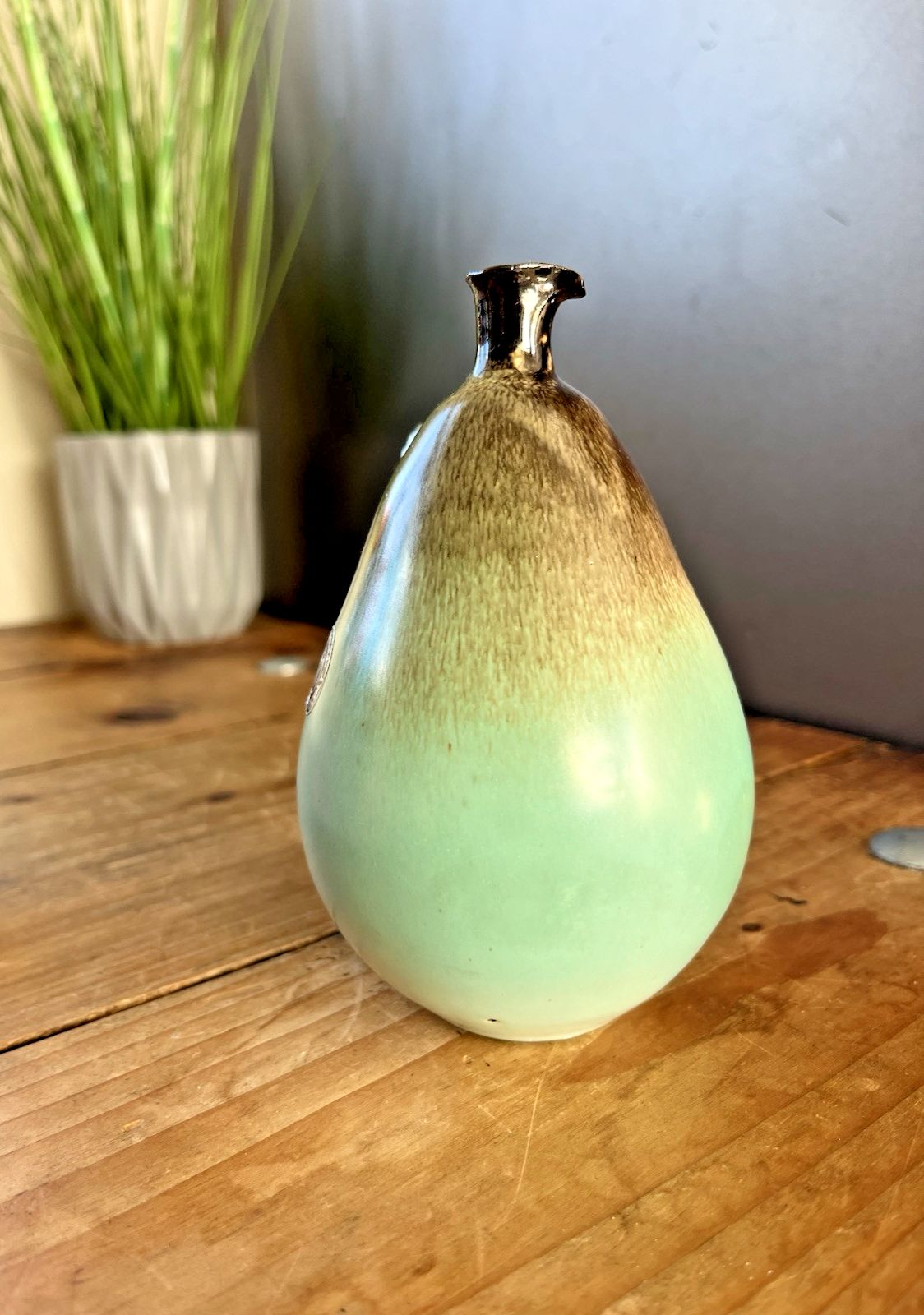 Vintage Humfrey Wakefield Scilly Studio Pottery Pear Artificial Faux Fruit Model photo Home Decor