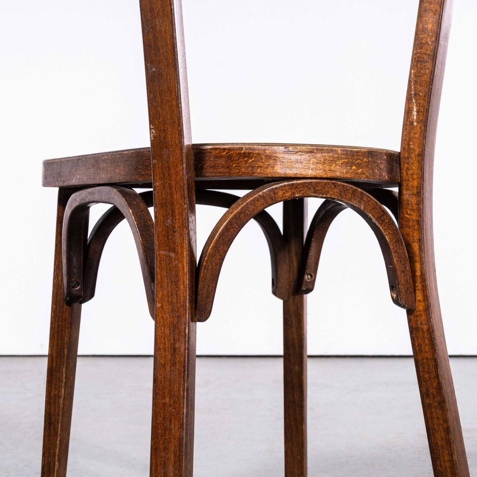 1950’s Dark Shaker Baumann Bentwood Dining Chairs – Set Of Six photo vinterior