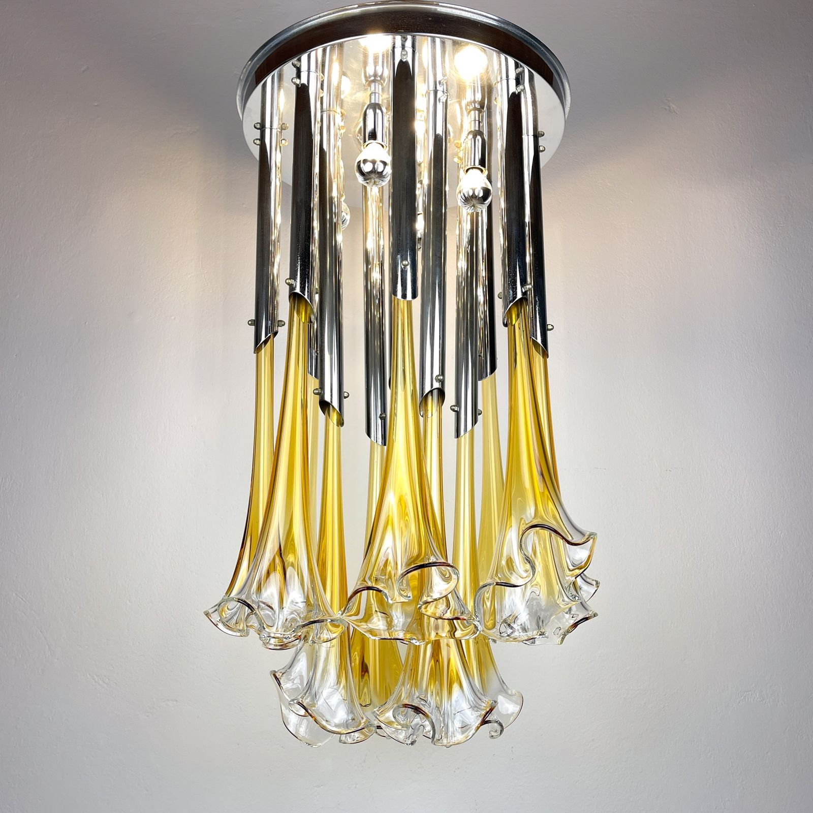 Original Murano Chandelier Calla Lily By Venini, Italy 1960s photo furniture