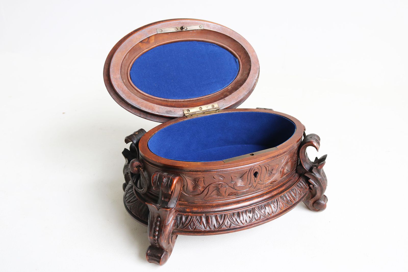 Oval Jewelry Box Carved Walnut Swiss 19th Century Black Forest photo vintage