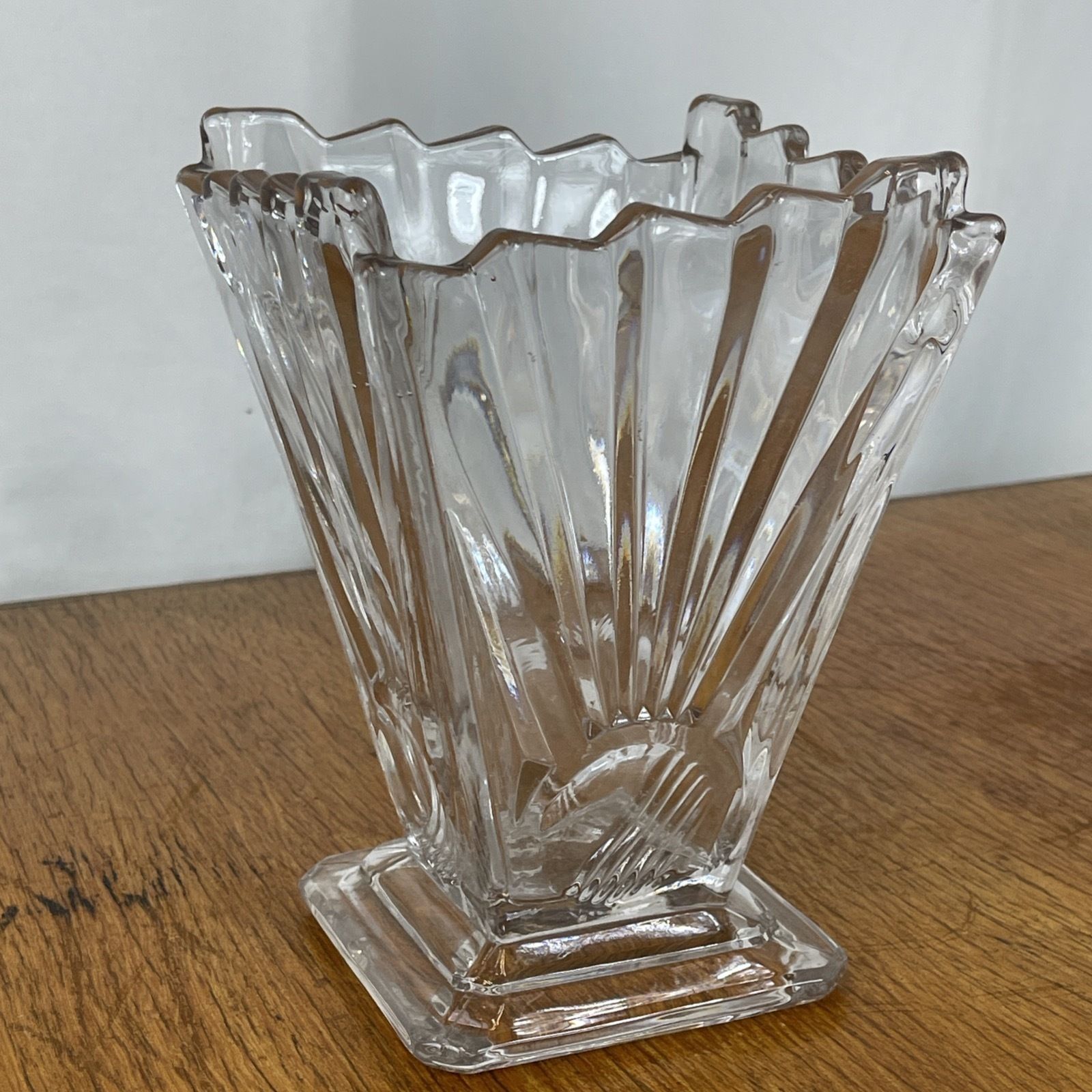 Sowerby Art Deco Vase Square Base Sunburst 18cm Clear Glass Stunning photo furniture