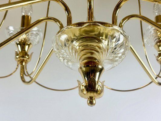 photo furniture Vintage Crystal And Brass 8 Arm Chandelier, 1980s