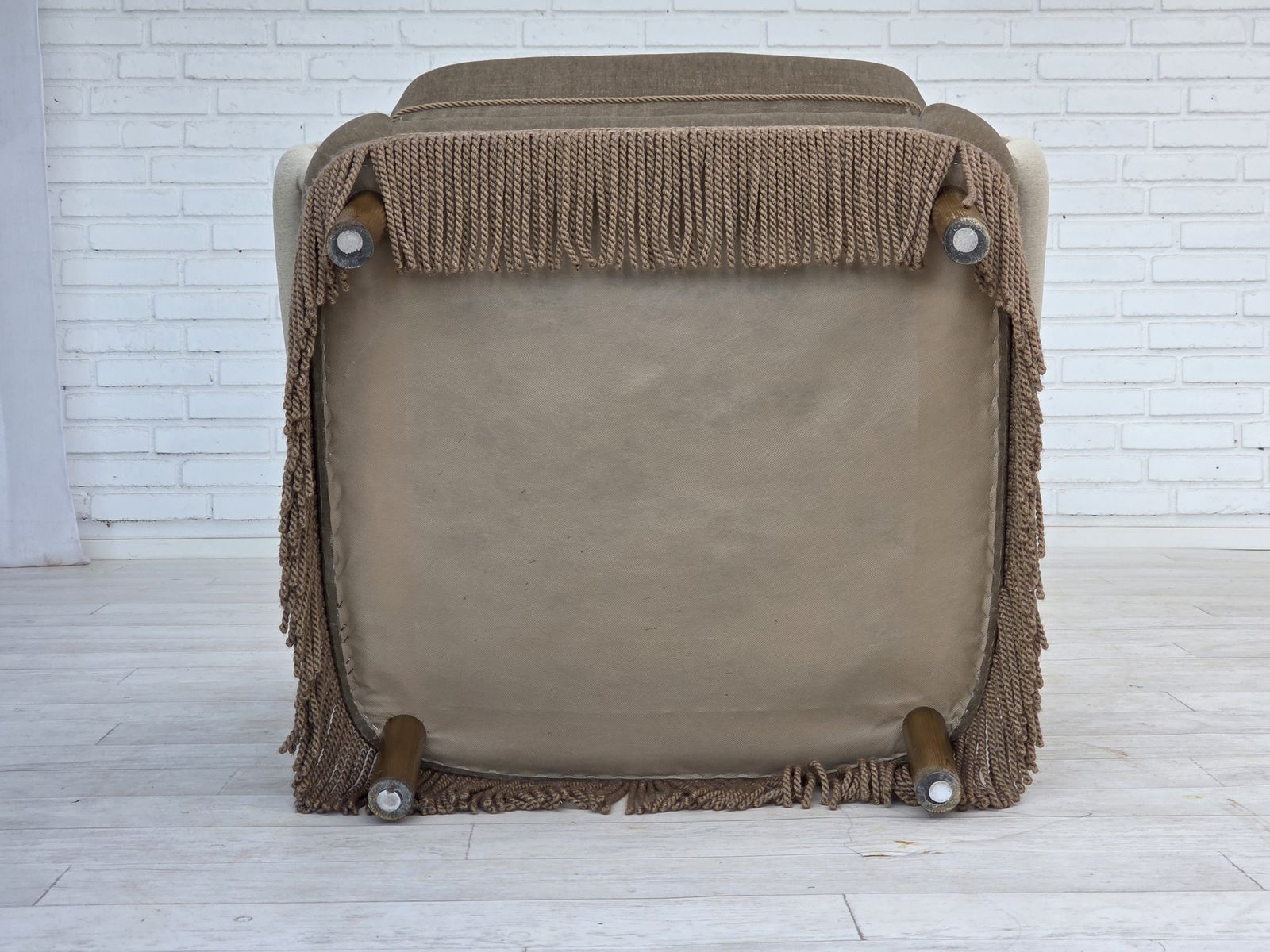 Ca. Jaren 1970, Deense Fauteuil, Goede Staat, Meubelvelours, Beukenhout. photo vinterior